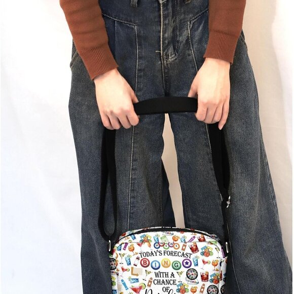 Durable Canvas Crossbody Bag with Adjustable Strap for On-the-Go Essentials - Picture 6 of 7